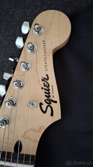 Kytara ,Stratocaster Tender,celý set,kombo,stojan - 4