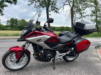 Honda NC 750 X 1.782 km - 4