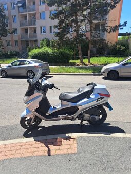 Piaggio X-evo - 4