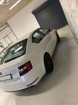 Škoda Octavia III 2.0 TDI 110kW DSG Style, po OL - 4