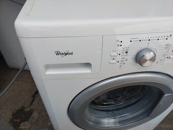 Prodám plně funkční dig.pračku zn.Whirlpool 6 kg Dovezu - 4