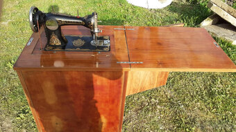 Šicí stroj Bobbin - 4