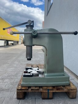 Lis hydraulický ruční CTC5 - 4