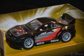 Modýlek Acura (Honda) Integra od Revellu - 4