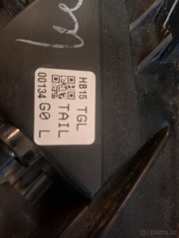 Honda Civic levé zadní světlo 2019 - 4