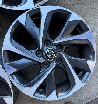 Alu kola Toyota 5x114,3 R17 – originální disky bez pneu - 4