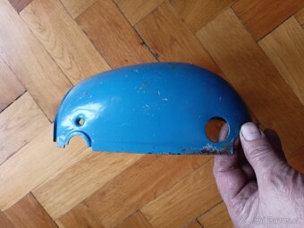 P polovina reflektoru na Jawa 50/550 - 4