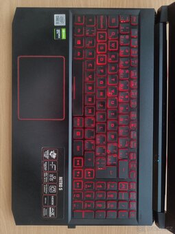 Acer Nitro 5 - 4