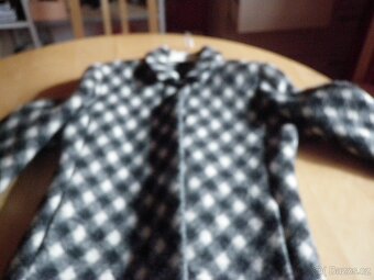 dámský vlněný značkový kabát -  vel.38 - 4