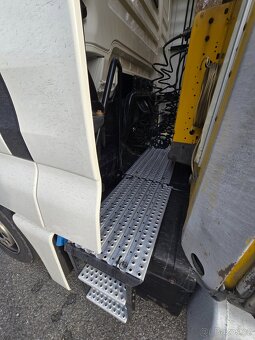 Man TGX 18.440 lowdeck - 4