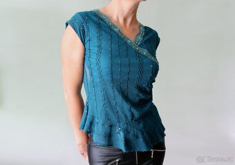Společenský krajkový top s flitry vel.S - 4