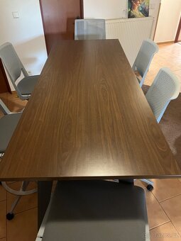 Kancelářský nábytek - Konferenční stůl + 6 židlí - 4