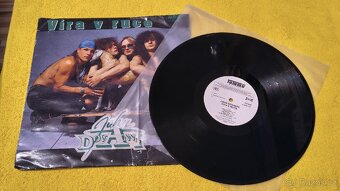 LP Don Jovanni - víra v ruce - 4