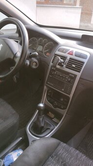 Peugeot 307 2,0HDI - 4