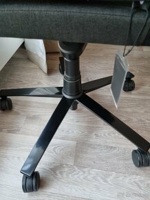 Kancelářská / herní židle Secretlab TITAN - 4