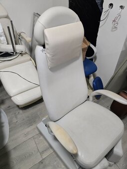 Elektricke pedikérské křeslo AKCE béžové euroclinic - 4