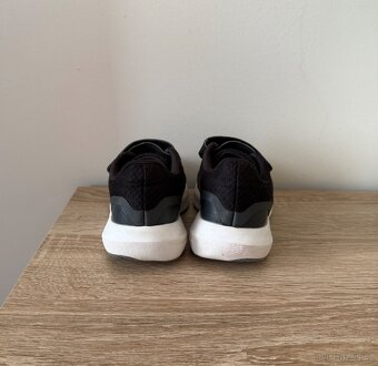 Dívčí tenisky Adidas vel. 29 - 4