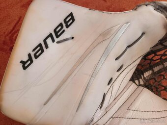 Brankářská lapačka Bauer Vapor Hyperlite 2, sr., klas. gard - 4