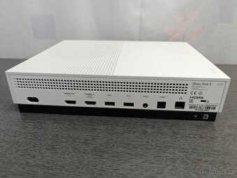 Xbox One S 1TB - 4