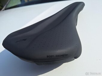 prodej sedla Specialized Bridge Body Geometry - 4