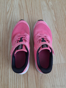 Nike dívčí běžecké boty - 4
