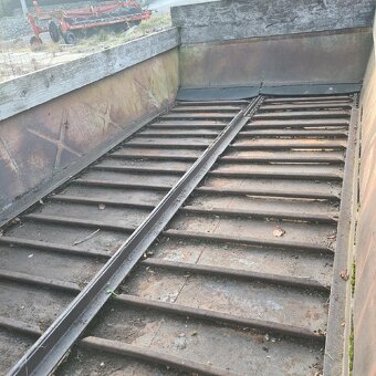 ROZMETADLO HNOJE RUR 5 - 4