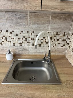 Kuchyňská linka včetně spotřebičů - 4