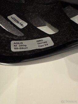 GIRO Agilis helma (Mat Black) vel.M - 4