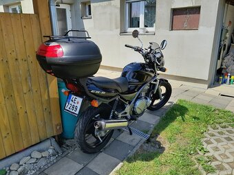 Kawasaki ER5 - 4