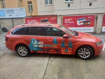 Škoda Octavia kombi pro TAXI a přepravu jídel - 4