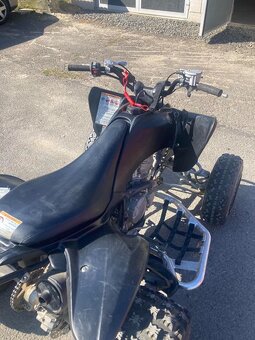 Yamaha Raptor 250 - 4