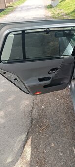 Laguna grandtour 2.0i 103kw r.v 2002 - 4