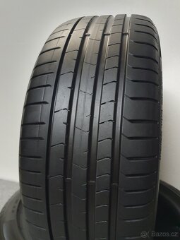 2x -- 245/40 R19 Letní pneu Pirelli Pzero -- - 4