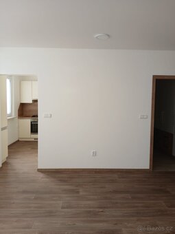 Pronájem bytu 2+1 51 m² Vsetín - ul. Tichá - 4