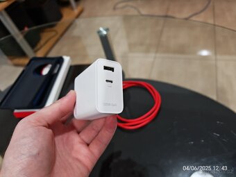 Příslušenství pro Oneplus 13 - 4