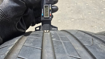 Letní pneu 255/40/21 Pirelli - 4