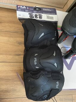 Pánské brusle Fila black/red 44 + chrániče - 4