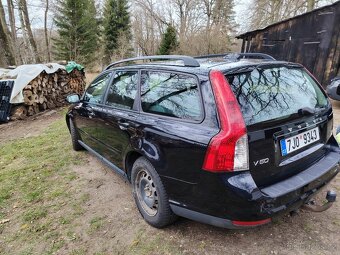 Volvo v50 - 4