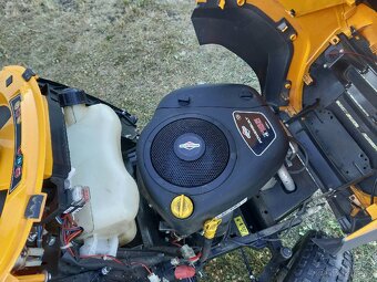 zahradní traktor Stiga - 4