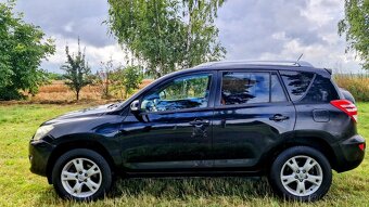 Toyota RAV4 2,2 D-4D 150 Lux 4x4 Odpočet DPH - 4