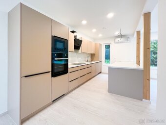 Pronájem rodinného domu 107 m², pozemek 190 m² - 4
