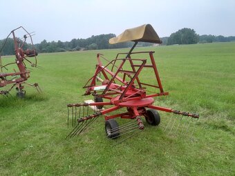 Prodám nesený shrnovač sena Pottinger 321 U - 4