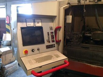 nástrojová bruska Schutte WU 400 CNC - 4