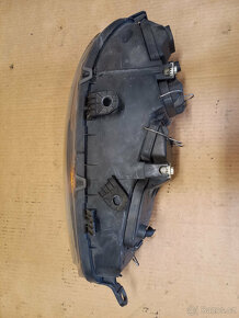 Fiat Punto přední světla - 4