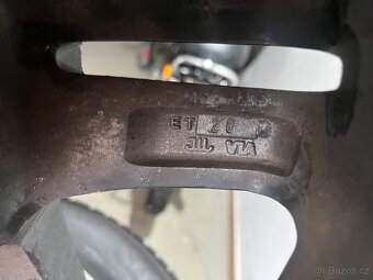 Alu Kola Lantisi Citroen Berlingo R15 - 4