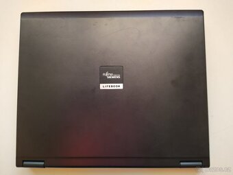 Fujitsu Siemens LifeBook E8310 - 4