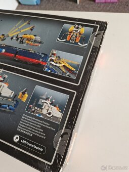 Lego technic 42064 loď 2v1 - 4