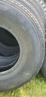 Pneu 10-20 - 4