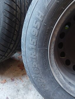 Letní pneu + disky 195/65 R15 - TOP STAV - 4