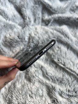 iPhone 11 | 64GB | Nová baterie - 4